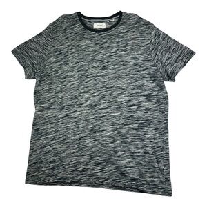 Produkt Black and Gray T-Shirt Size XXL